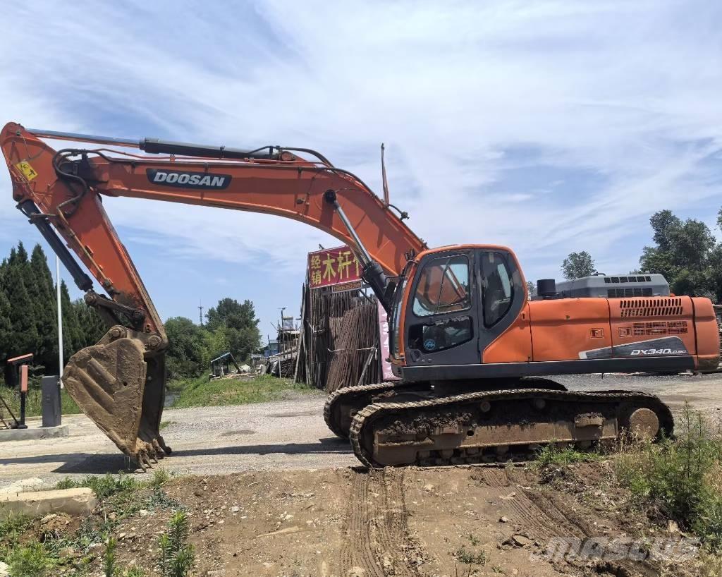 Doosan DX 340 LC-9C Pásové rýpadlá