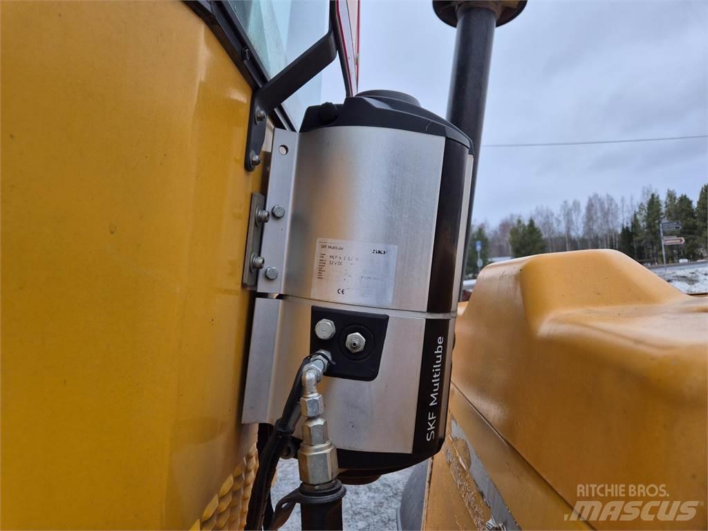 Wille 855C Kompaktné traktory
