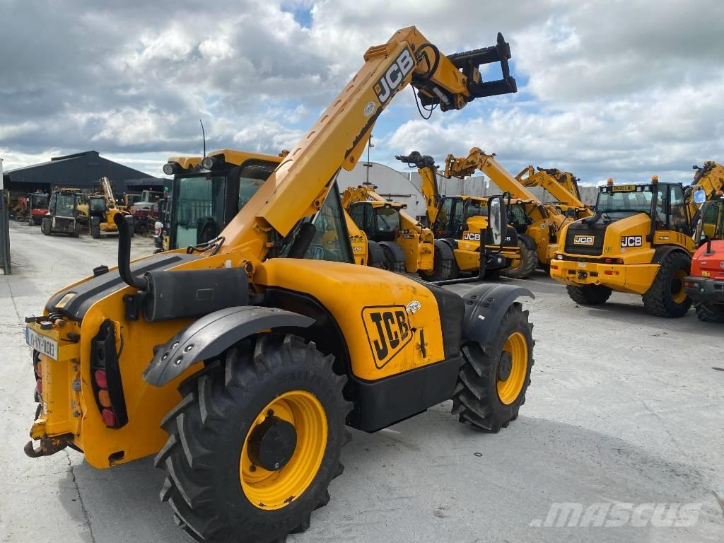 JCB 526-56 Teleskopické nakladače pre poľnohospodárstvo