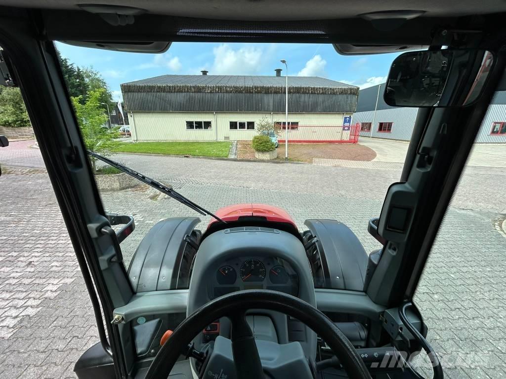 Valtra N 93 Traktory