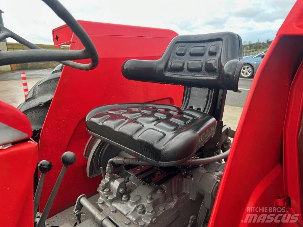 Massey Ferguson 175 Traktory
