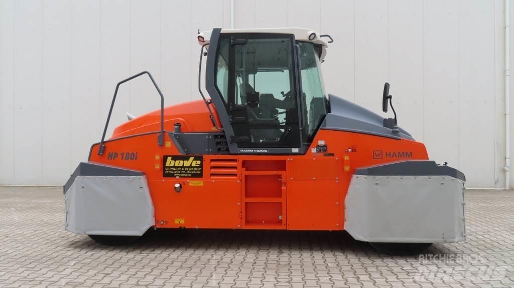 Hamm HP180i Pneumatikové valce