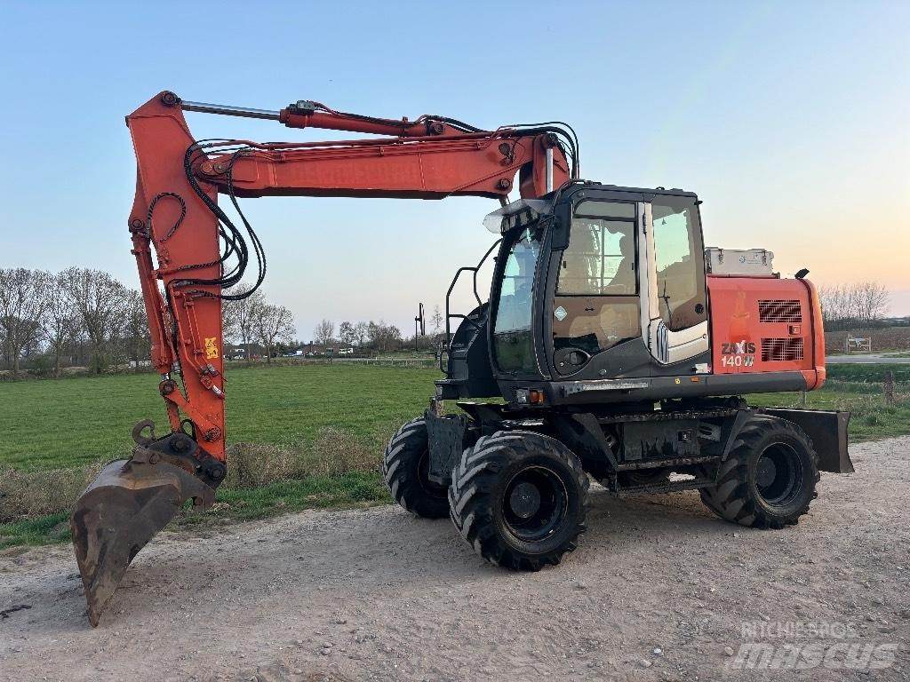Hitachi ZX 140 W T-3 Kolesové rýpadlá