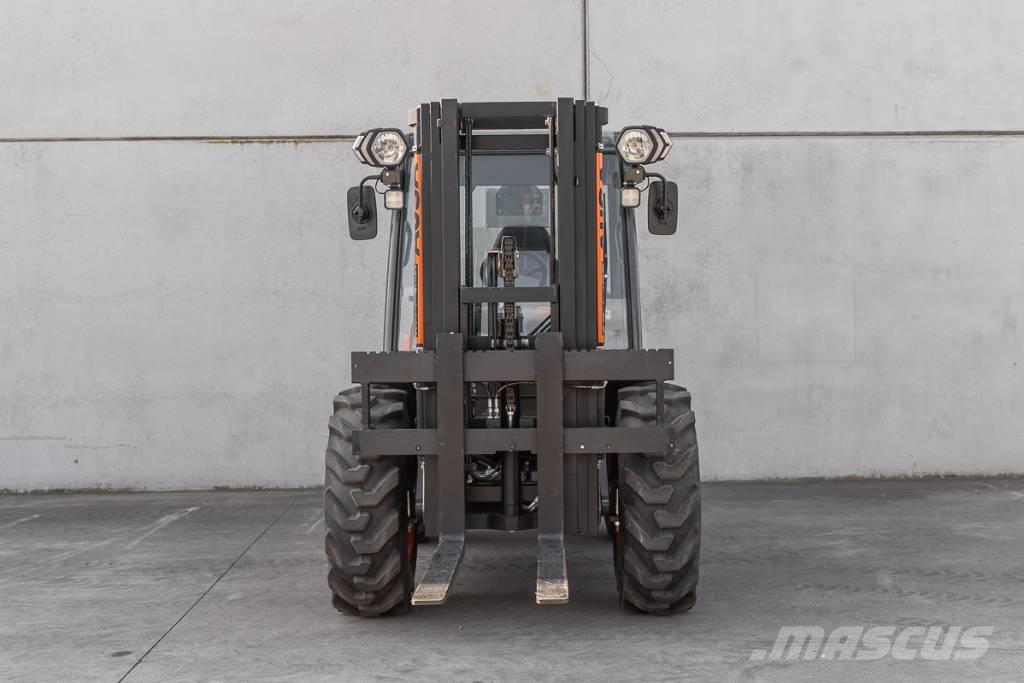 Ausa C 251 H x4 Dieselové vozíky