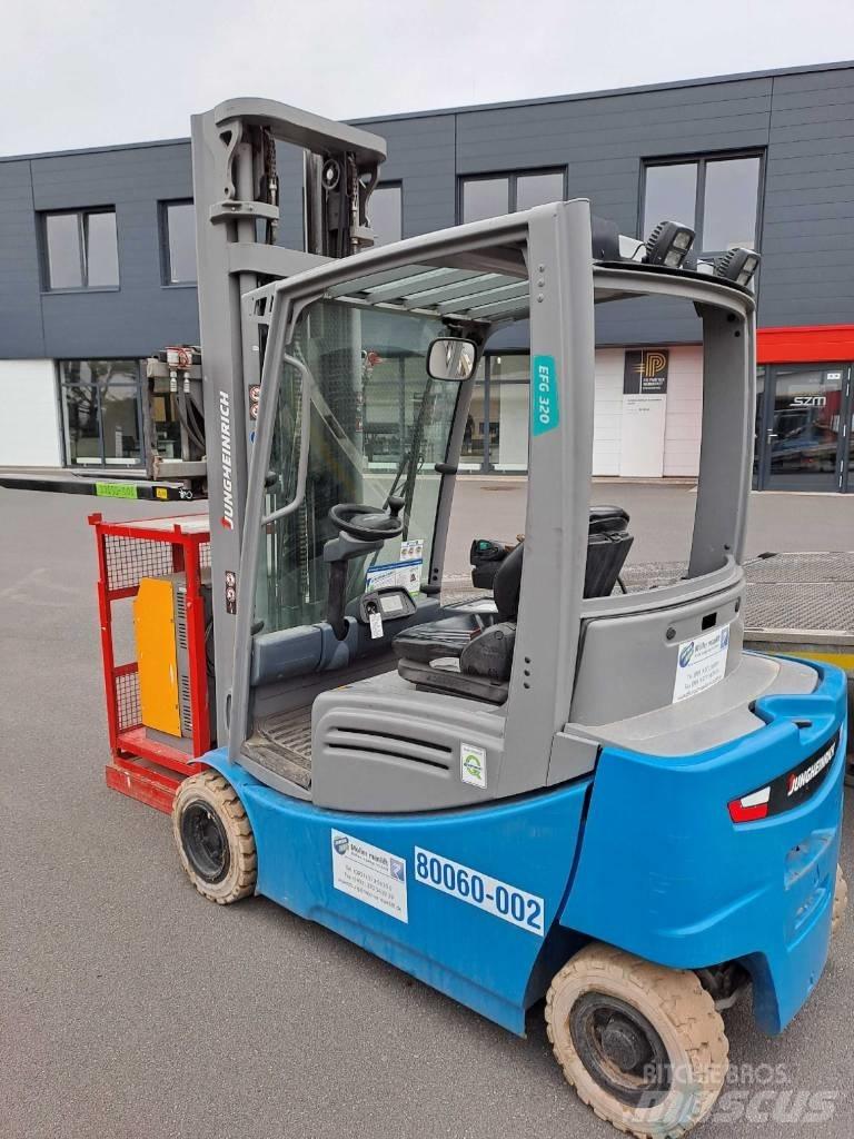 Jungheinrich EFG 320 Akumulátorové vozíky