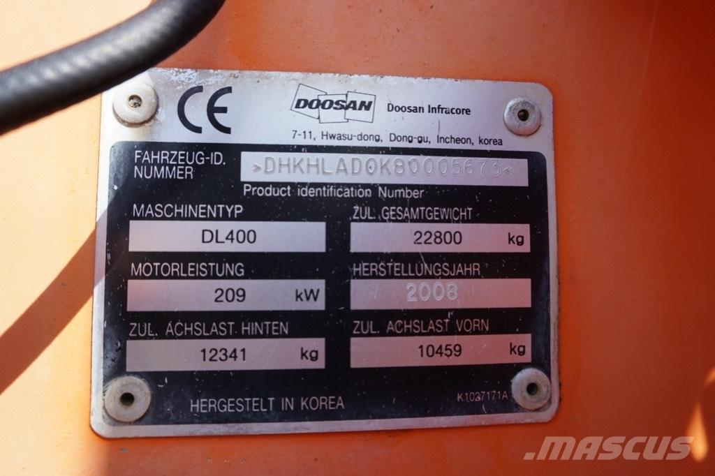 Doosan DL 400 Kolesové nakladače