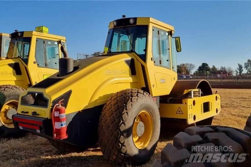 Bomag BW212D-40 Kombinované valce