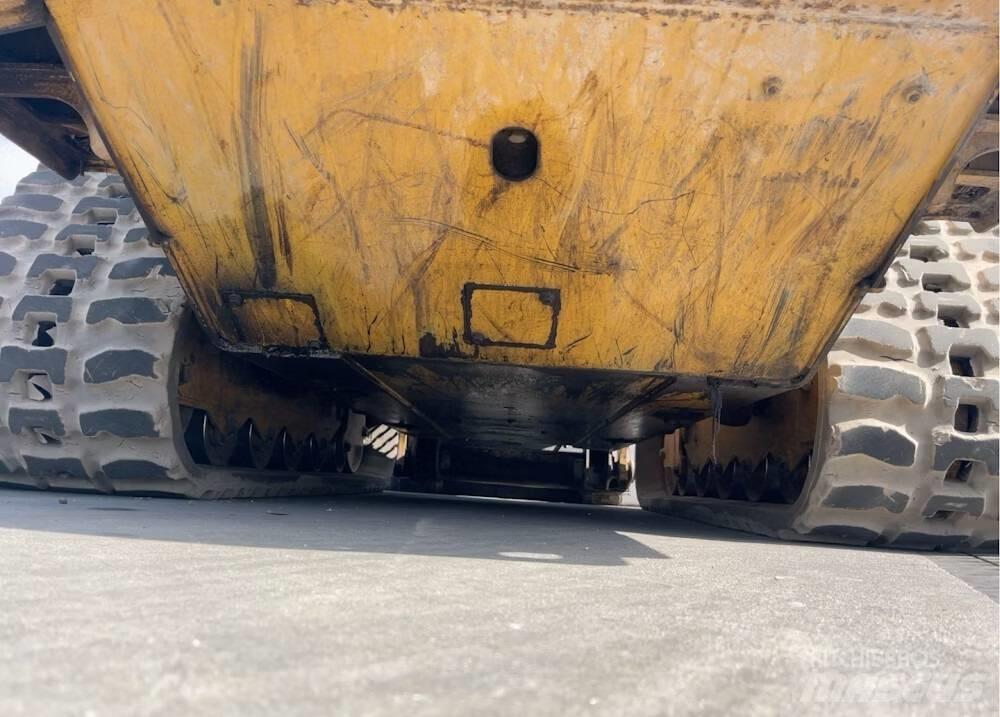 CAT 299D3XE Šmykom riadené nakladače