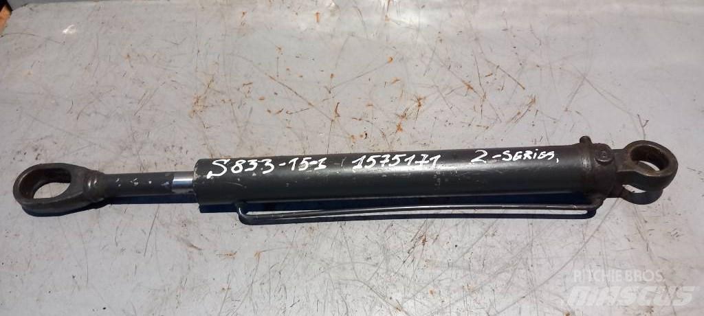 Scania 113.    1575171 Hydraulika