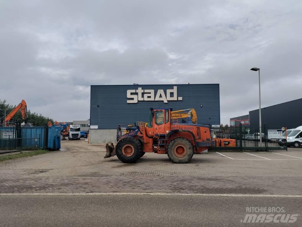 DEVELON DL300-5 Čelné nakladače a rýpadlá