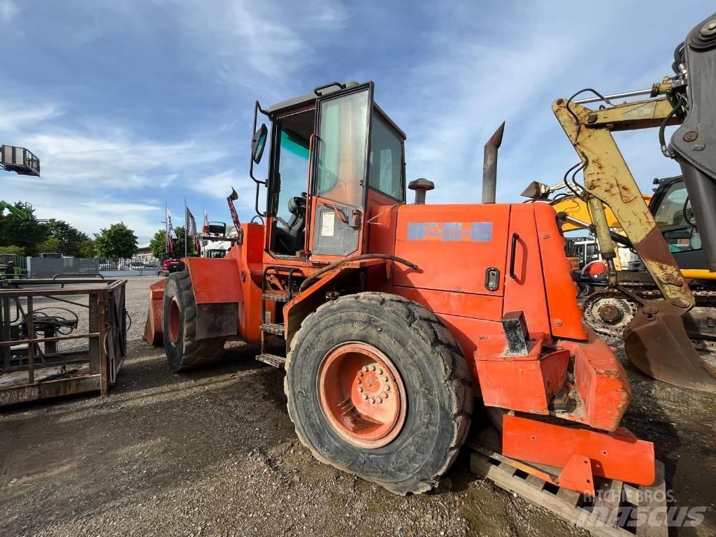 Fiat-Hitachi W 130 Kolesové nakladače