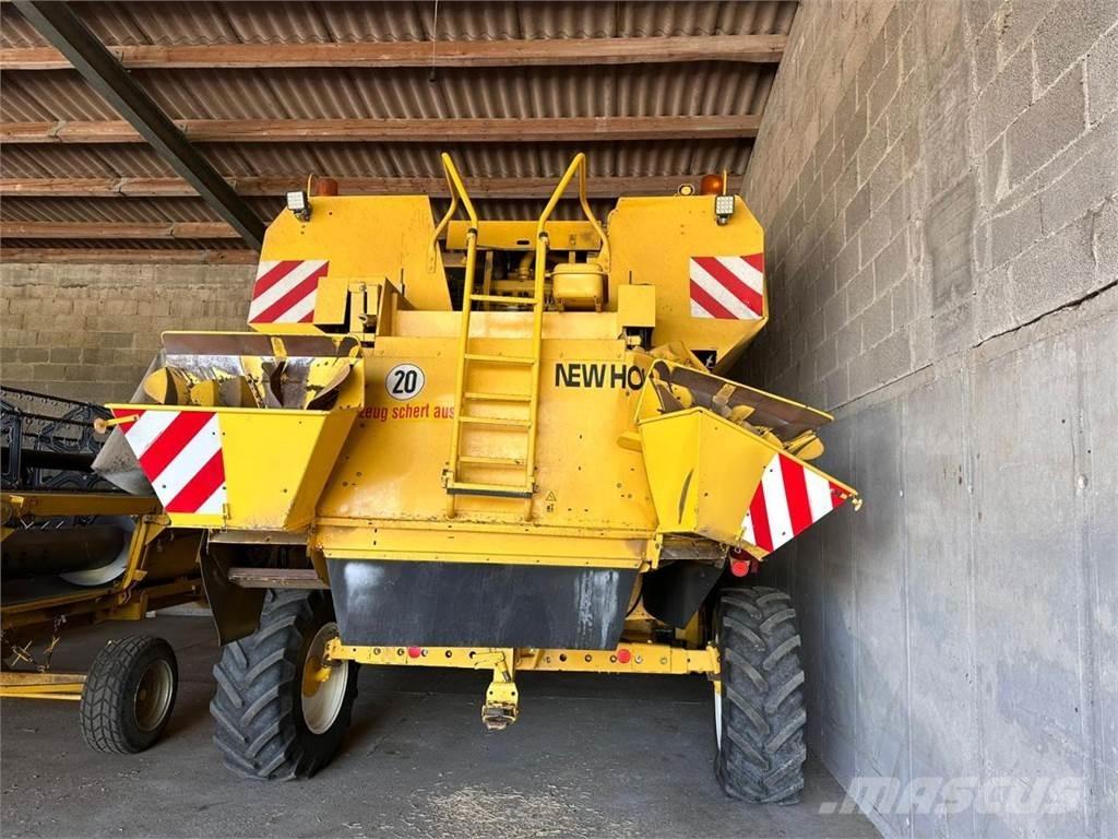 New Holland TF 76 Kombinované zberacie stroje