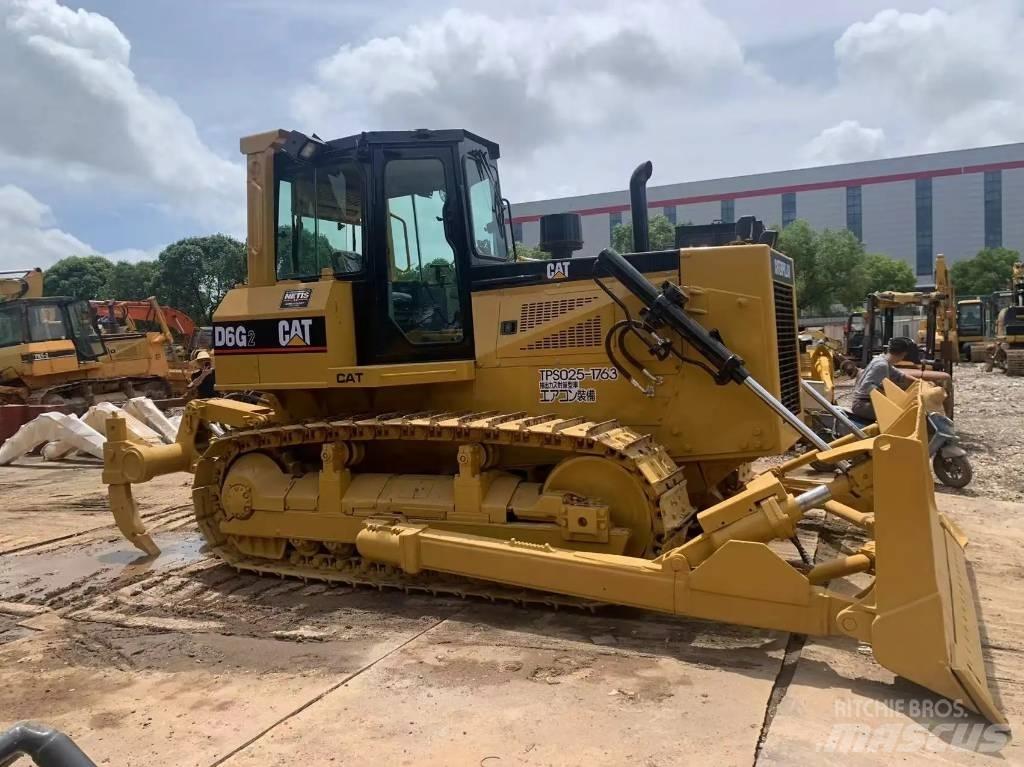 CAT D 6 G Pásové dozéry