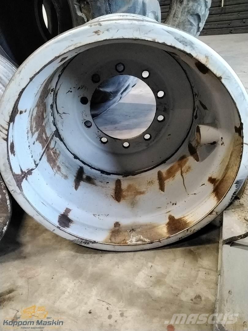 Valmet 890 24x26,5 Pneumatiky, kolesá a ráfiky