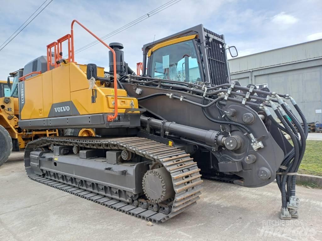 Volvo EC380E HR Špeciálne bagre