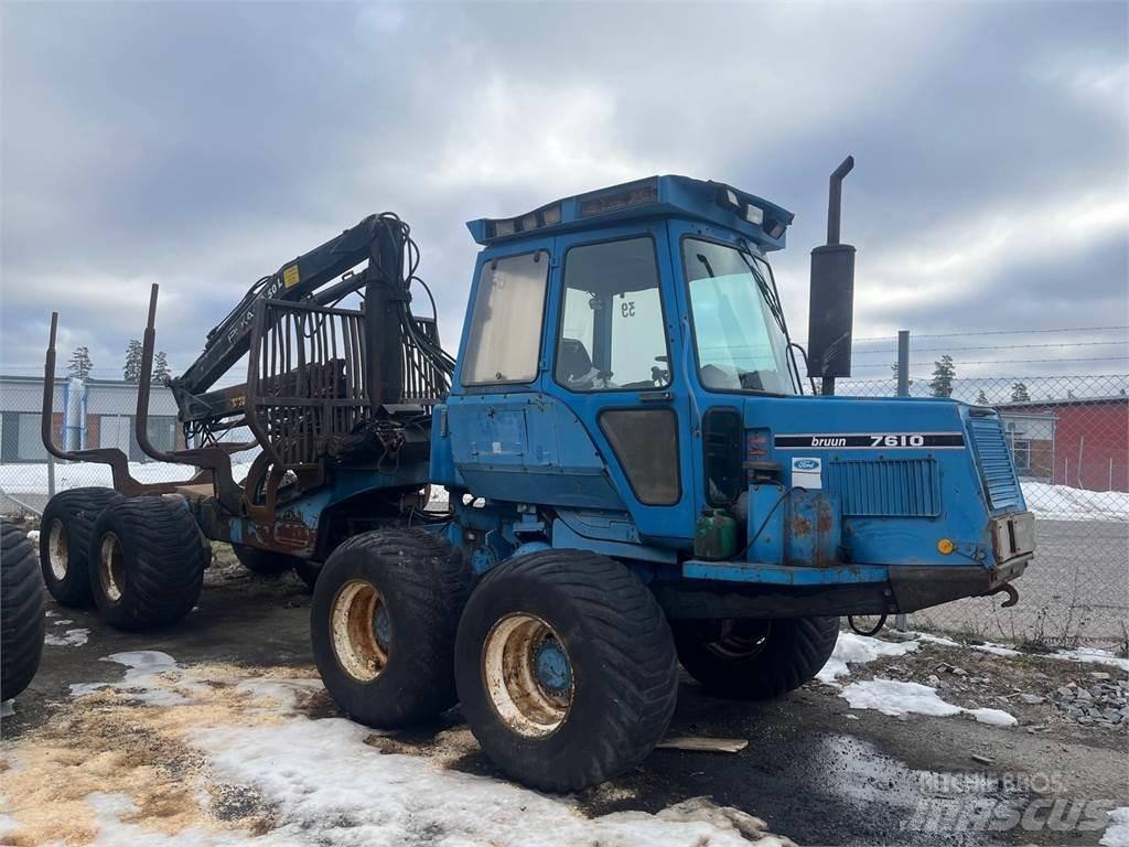 Bruun 7610 Lesné traktory