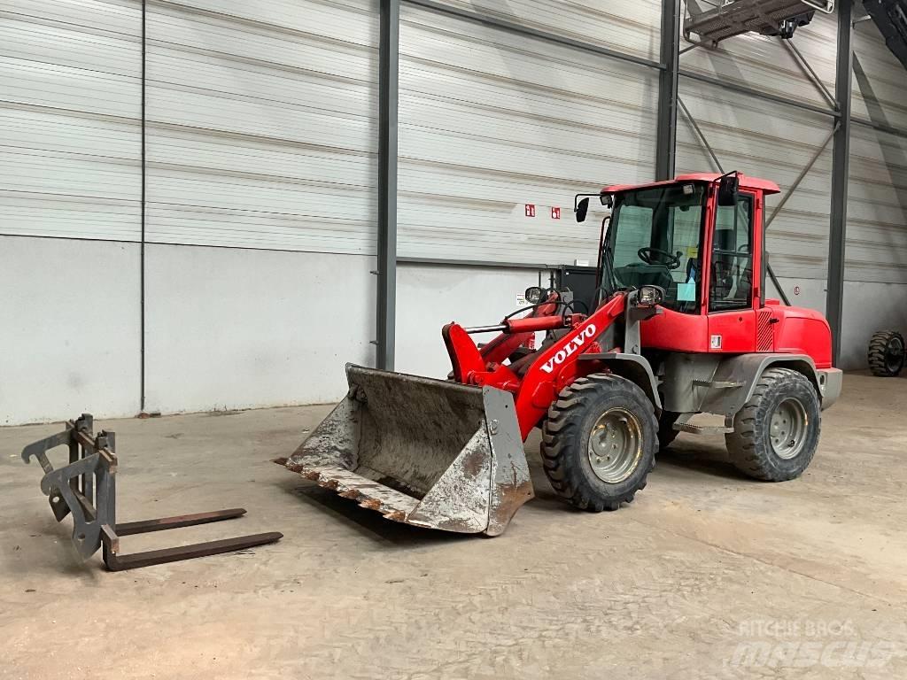 Volvo L 30 G Kolesové nakladače