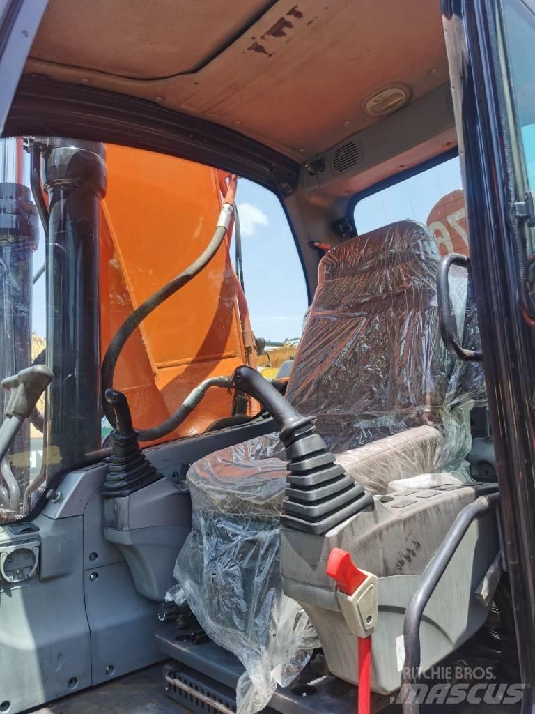 Doosan 225lc-9s Pásové rýpadlá