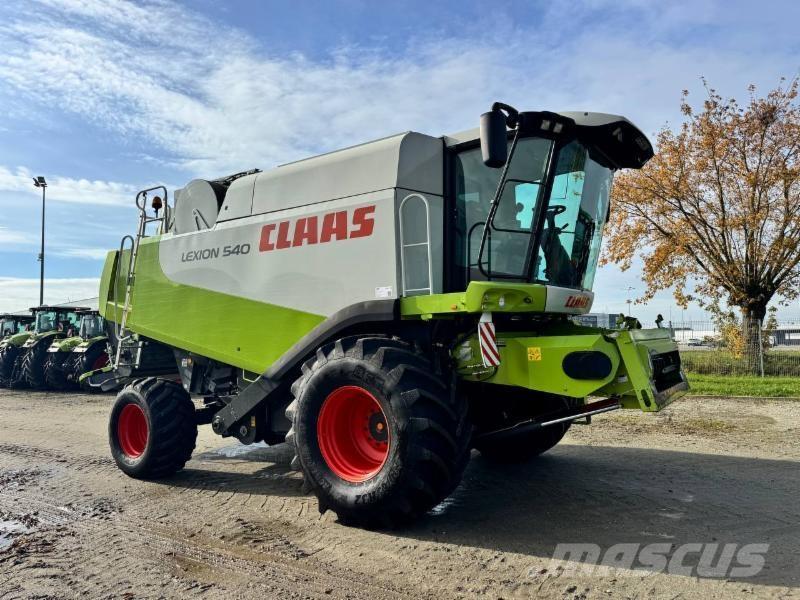 CLAAS LEXION 540 Kombinované zberacie stroje