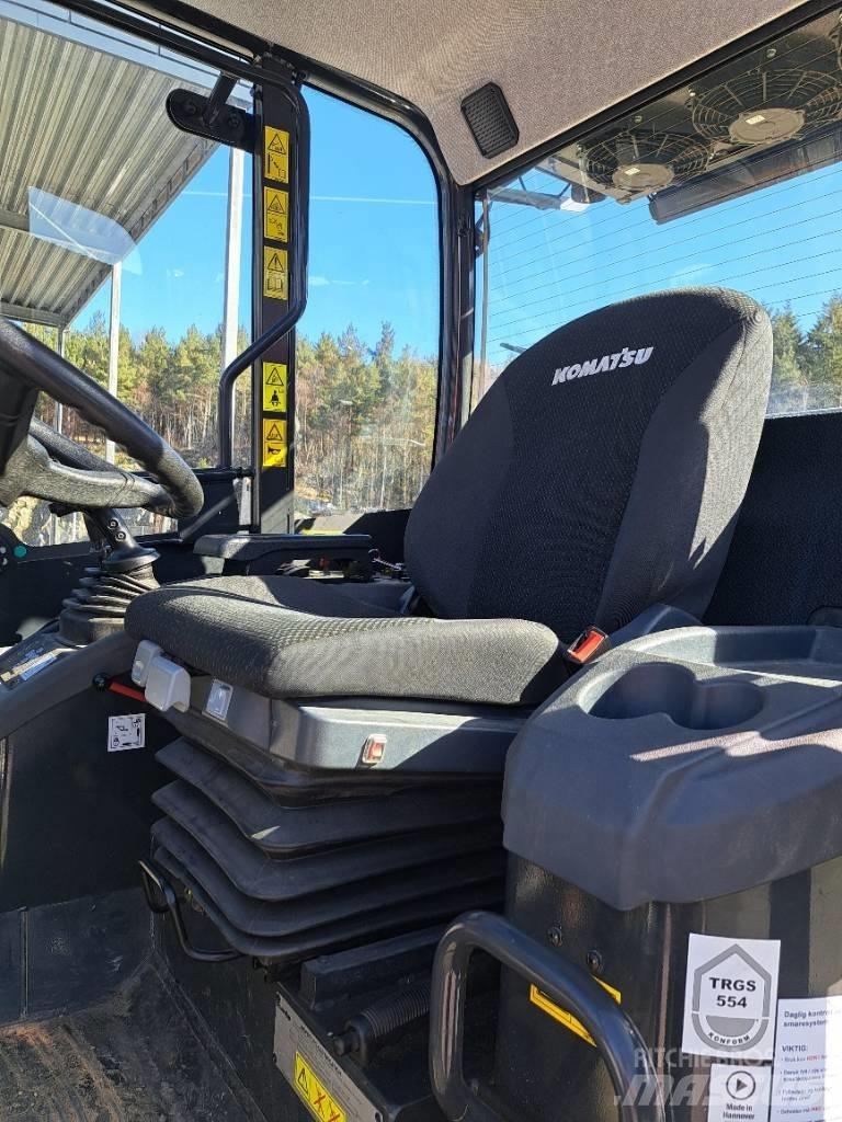 Komatsu WA 80 M Kolesové nakladače