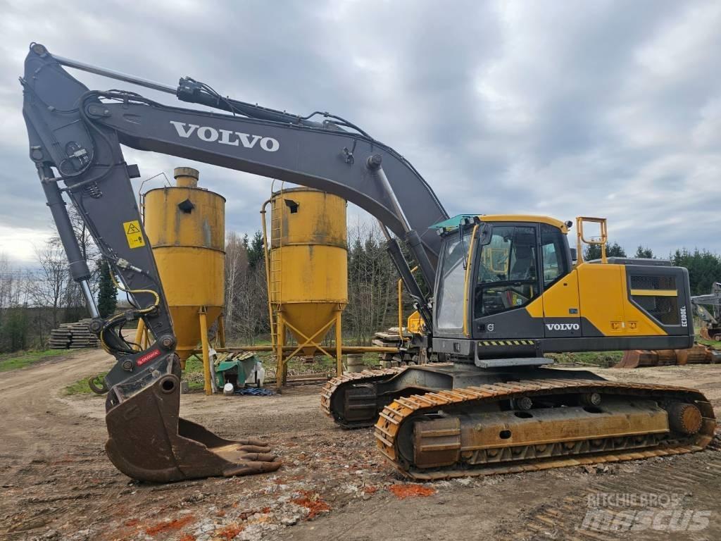 Volvo EC 300 EL Pásové rýpadlá