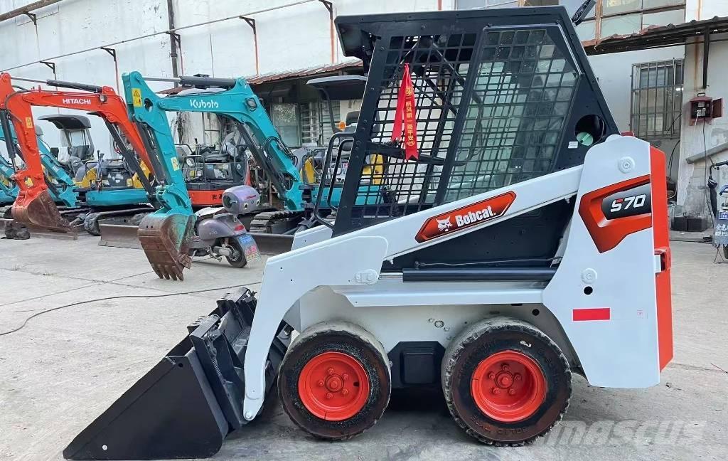 Bobcat S 70 Šmykom riadené nakladače
