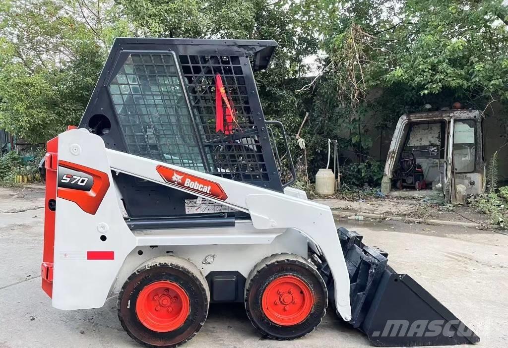 Bobcat S 70 Šmykom riadené nakladače