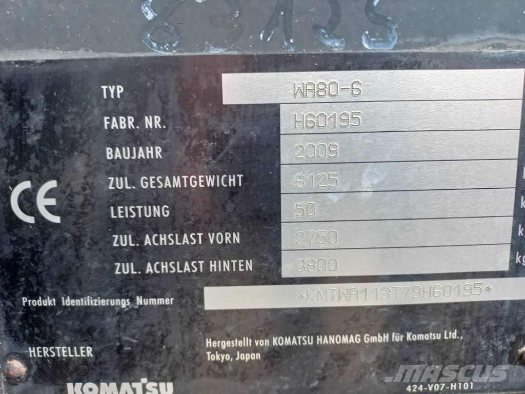 Komatsu WA 80-6 Kolesové nakladače