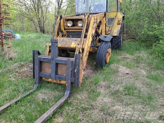Massey Ferguson 50B Traktory