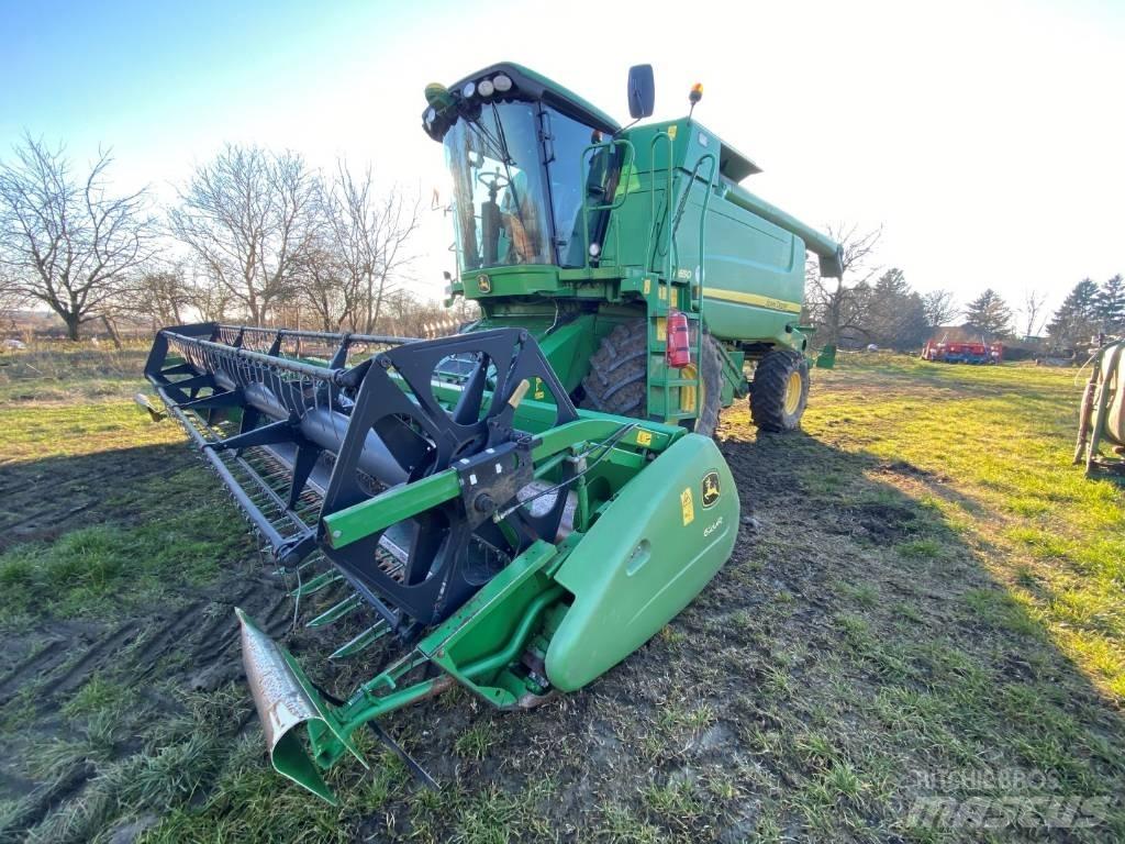 John Deere W 650 Kombinované zberacie stroje
