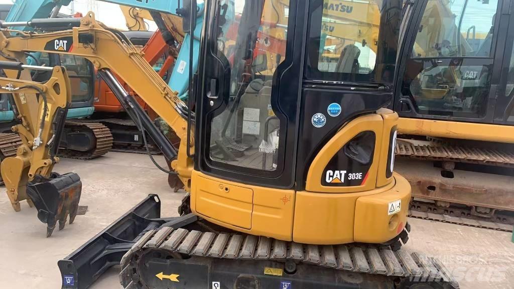 CAT 303 Pásové rýpadlá