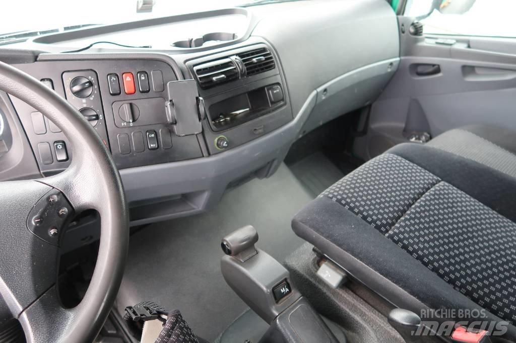 Mercedes-Benz 822 L Nakladacia/sklápacia bočnica