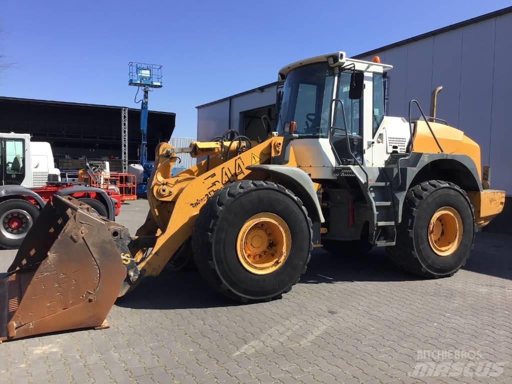 Liebherr L 544 Kolesové nakladače