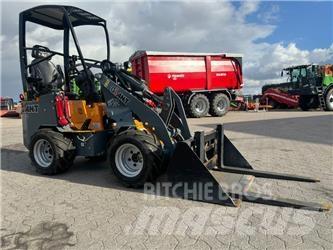 GiANT G 1200 Šmykom riadené nakladače