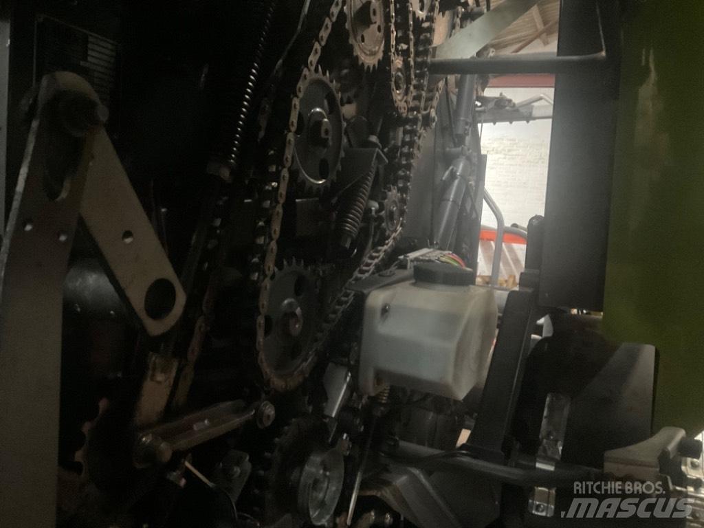 CLAAS Uniwrap 455 Lisy na okrúhle balíky