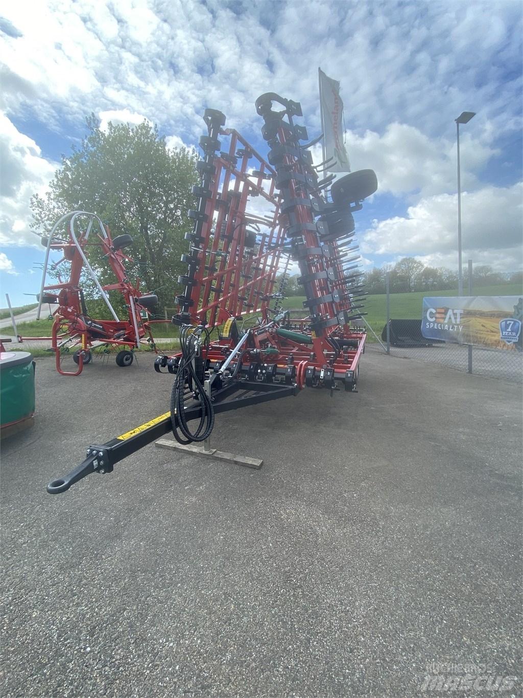 Kverneland Tiger 800 Rotačné brány a pôdne frézy