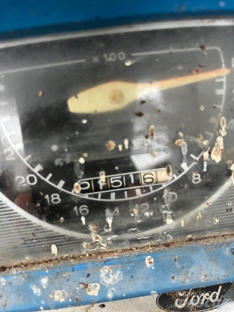 Ford 5000 Y Traktory