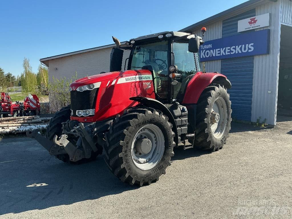 Massey Ferguson 7726 Traktory