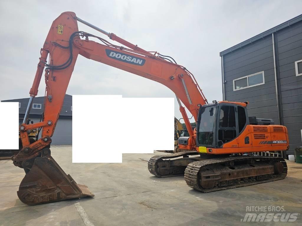 Doosan DX 300 LC-3 Pásové rýpadlá