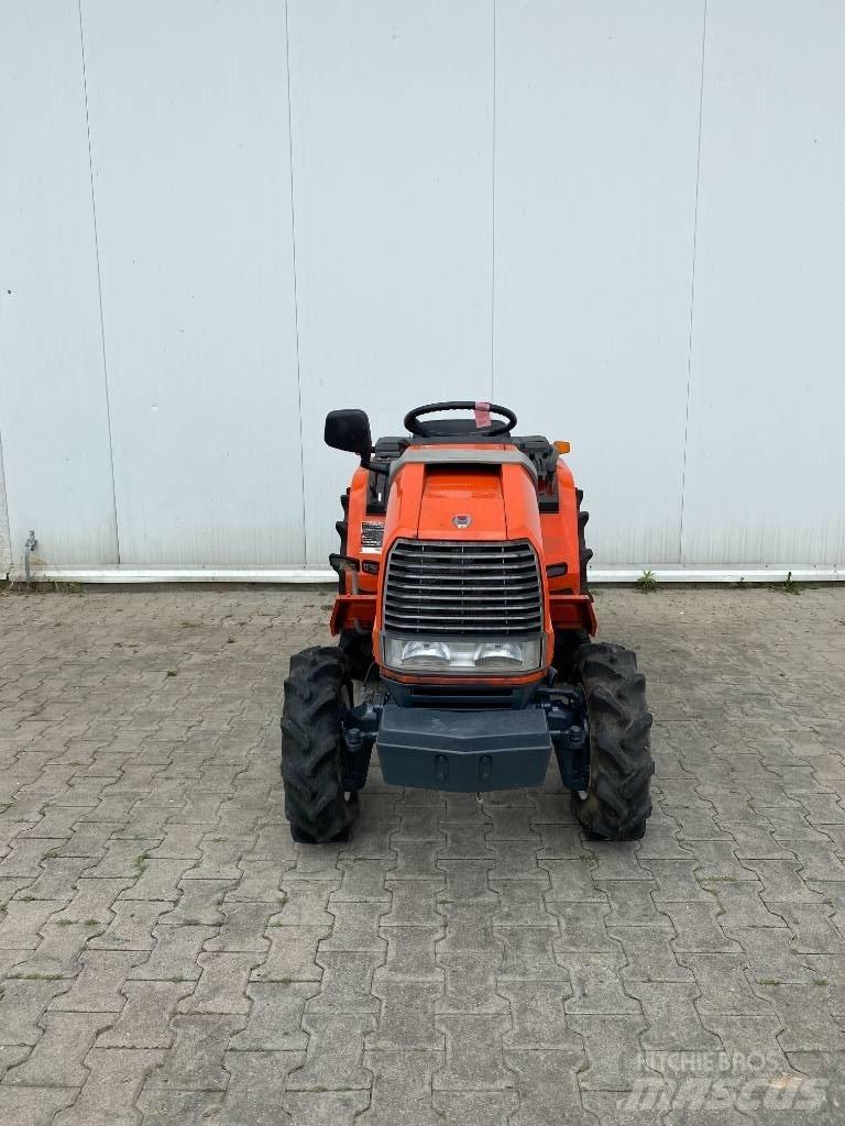 Kubota Aste A17 Kompaktné traktory