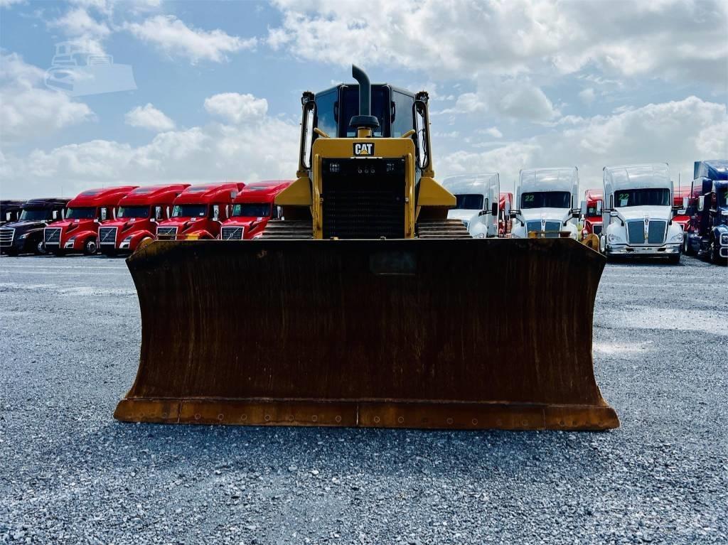 CAT D 6 N XL Pásové dozéry
