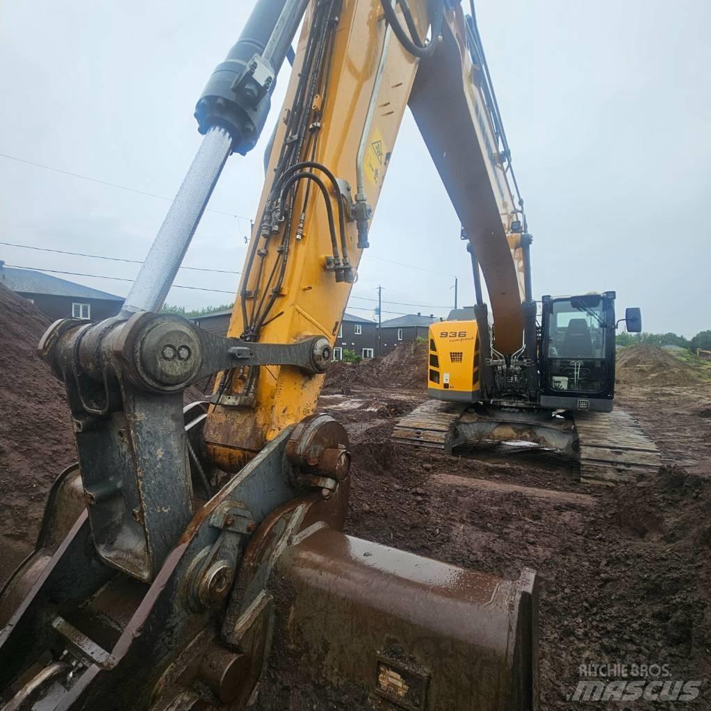Liebherr R936 Pásové rýpadlá