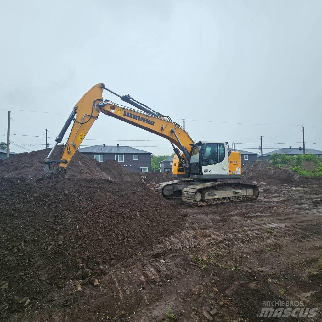 Liebherr R936 Pásové rýpadlá