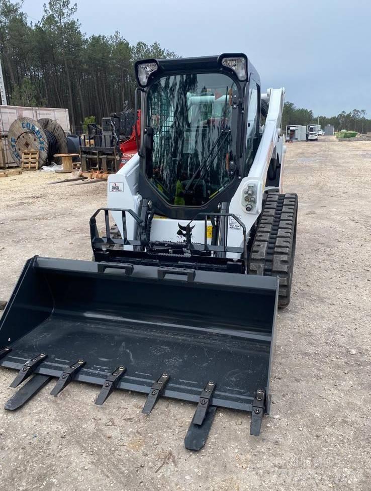 Bobcat T 590 Mininakladače