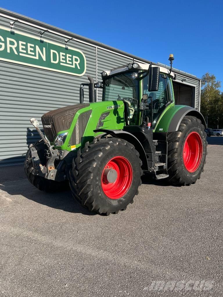 Fendt 828 Vario Traktory