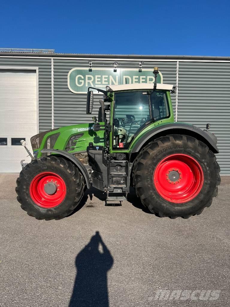 Fendt 828 Vario Traktory