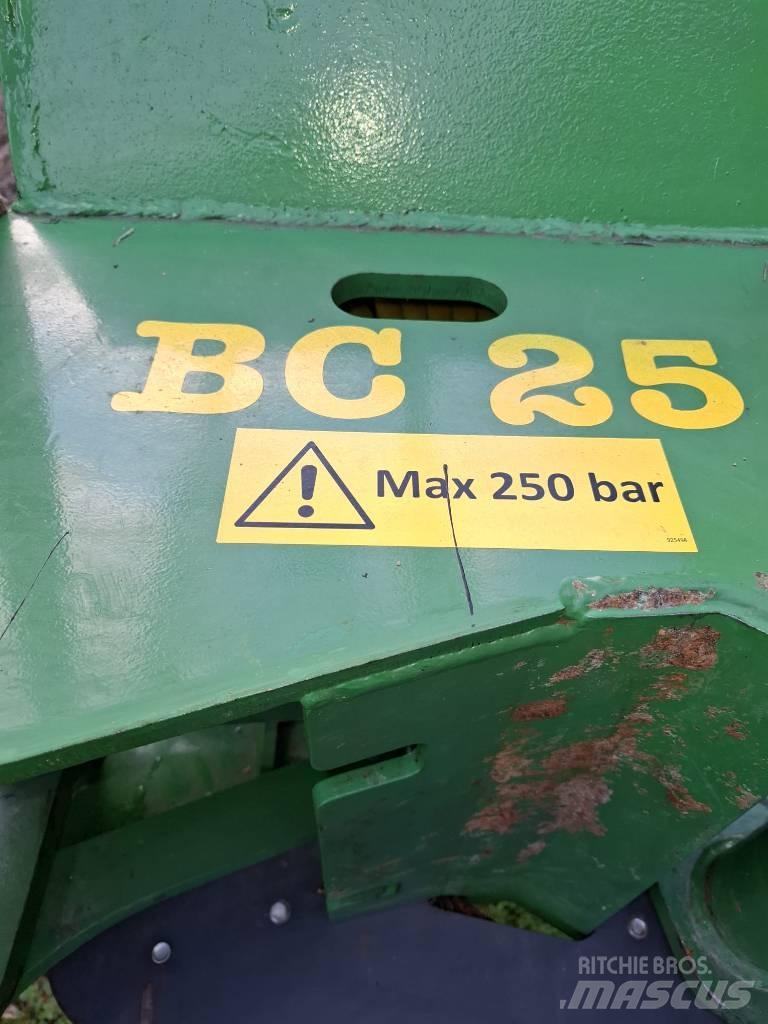 Farma BC 25 Sekačky a rezačky dreva