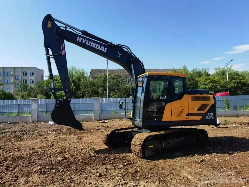 Hyundai HX135 Pásové rýpadlá