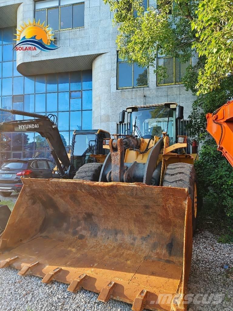 Volvo L 120 Kolesové nakladače