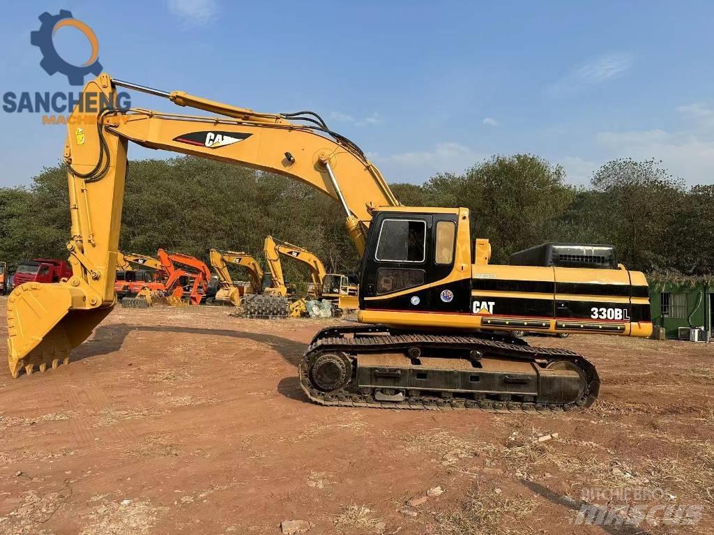 CAT 330 B L Pásové rýpadlá